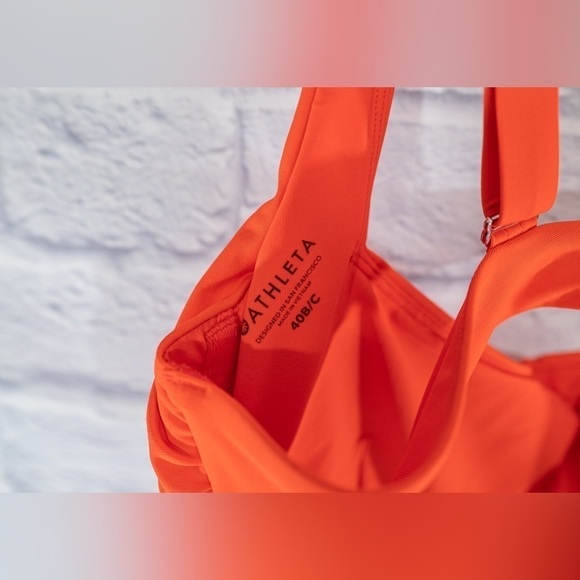 ATHLETA NWT bikini top - Picture 3 of 4